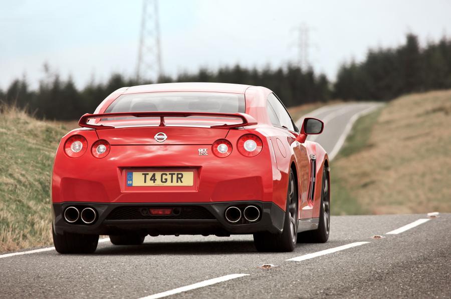  Nissan GT-R 2007 года  (фото 335 из 480)